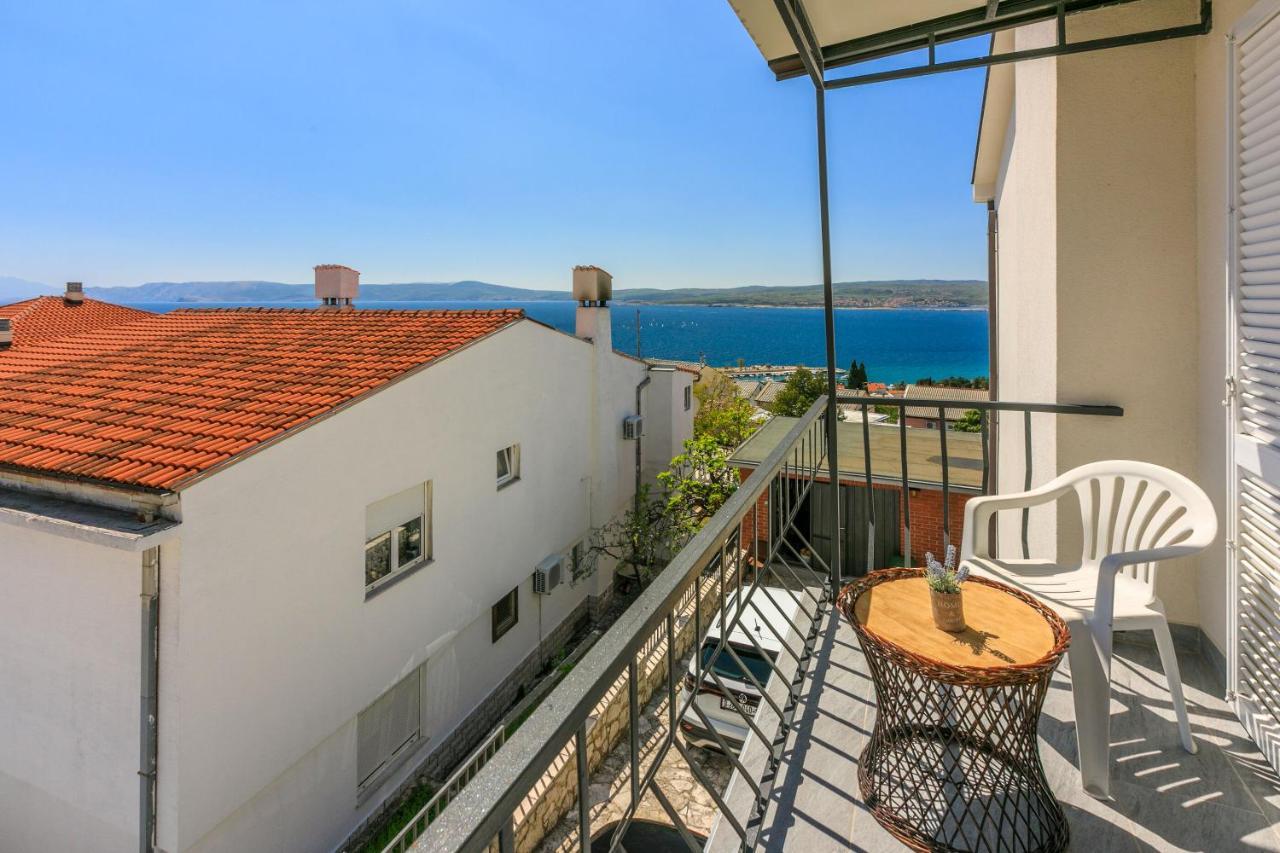 Apartment Mira Crikvenica Exterior foto